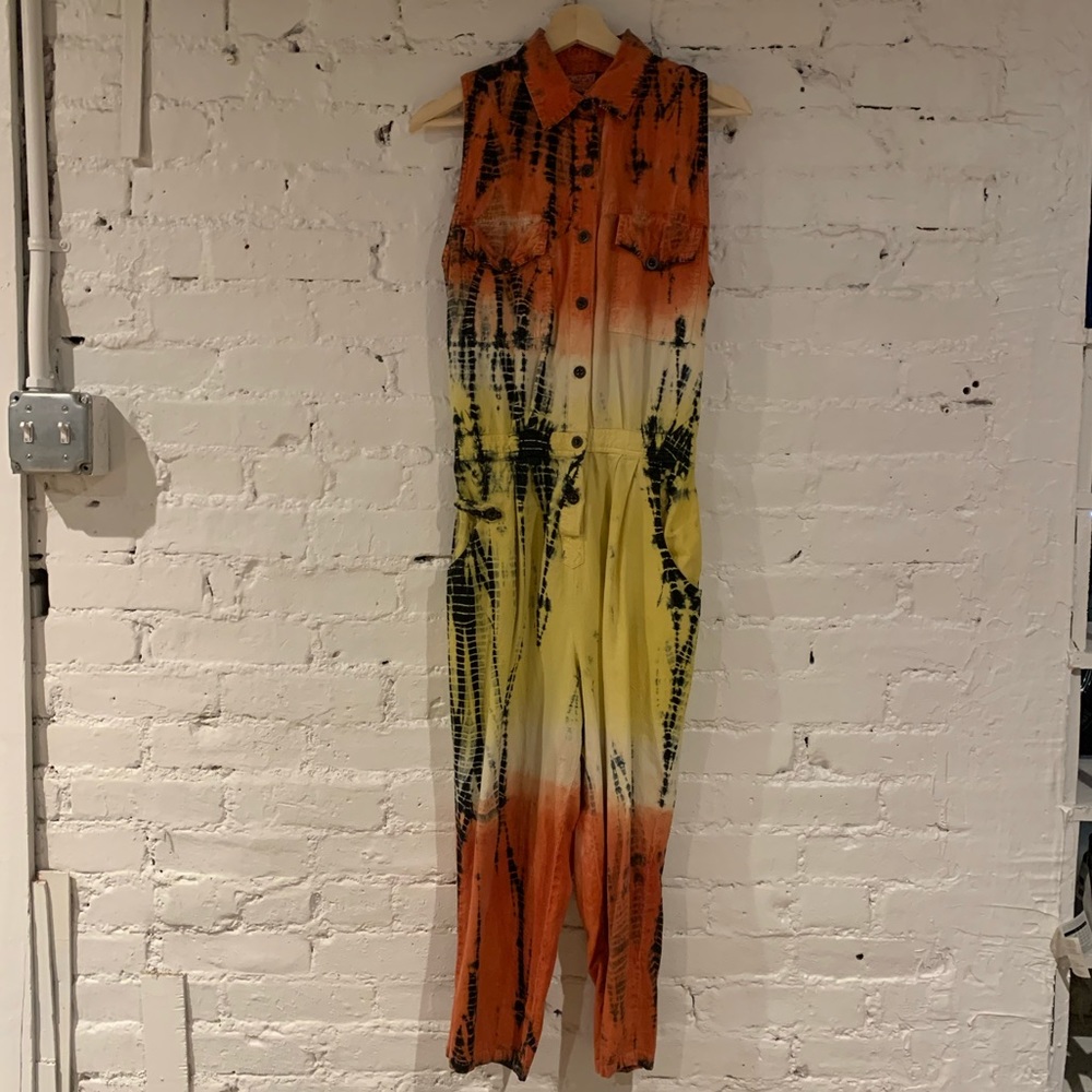 Vintage tie-dye denim jumpsuit ✨